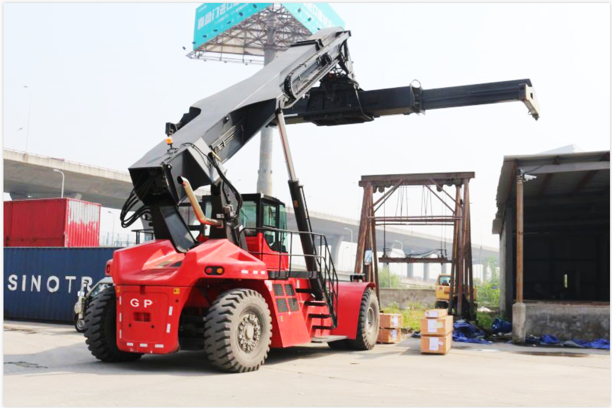 ZR45 Akü Reach Truck Konteyner İstifleyici